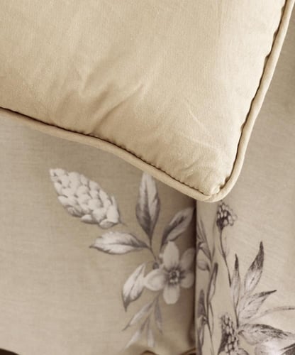 مفرش إنسجام صيفي قطن بيج ورصاصي برسومات الزهور