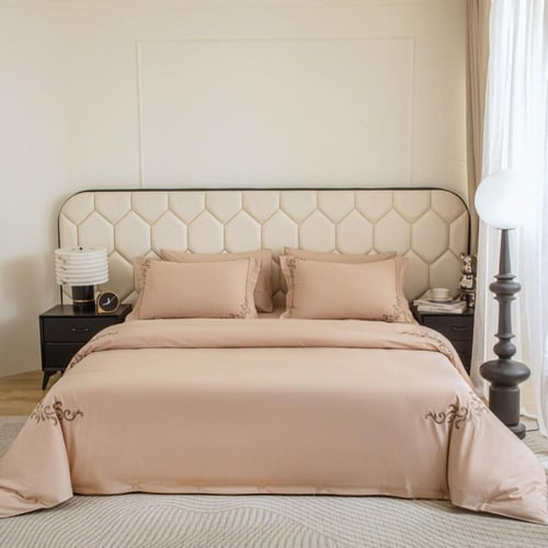 مفرش مزن صيفي فاخر لون بيج