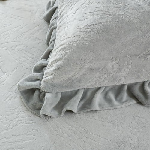 مفرش أماني شتوي فرو رصاصي فاتح