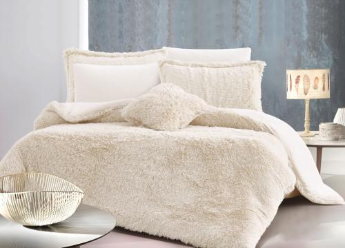 مفرش بيتونيا شتوي مزدوج فرو كريمي عدد القطع 7