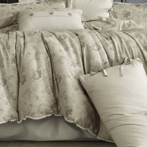 مفرش سرور مزدوج قطن زيتي فاتح برسومات الزهور عدد ا...