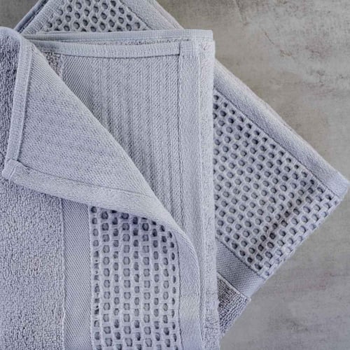 منشفة قطن 100% – مطرز رصاصي فاتح