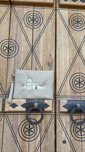 باوتش التأسيس