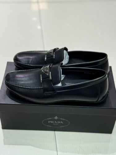 حذاء PRADA رسمي