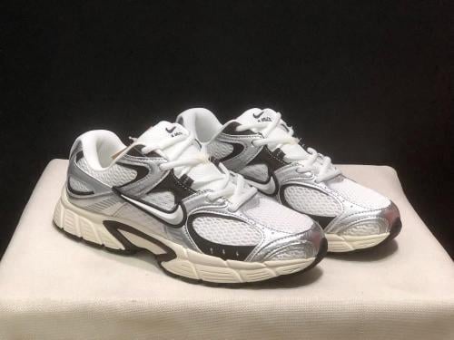 Nike V5 RNR