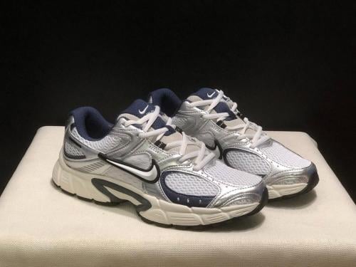 Nike V5 RNR