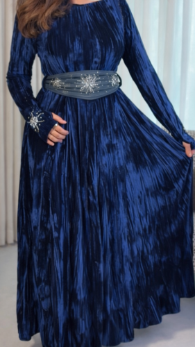Dark brown velvet abaya (free size up to L)