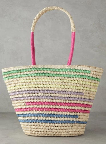 هدية مجموعة "Jayla" للعناية الشخصية