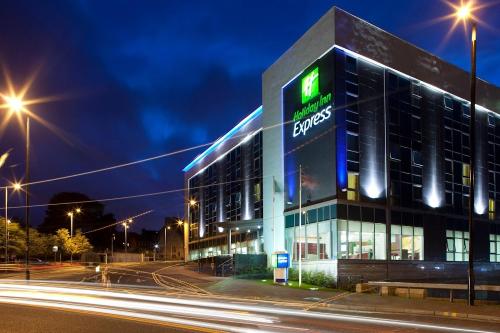 Holiday Inn Express-Hamilton