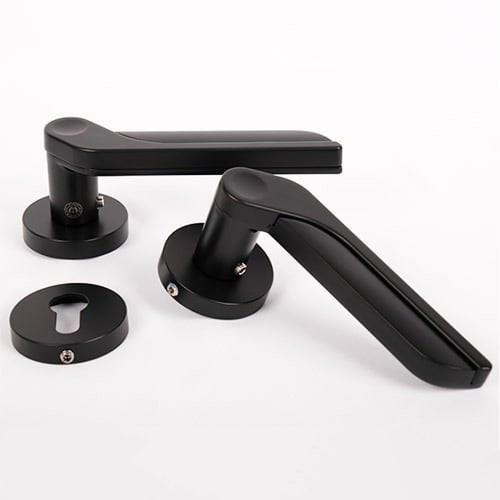 مقبض باب أنيق بتصميم عصري