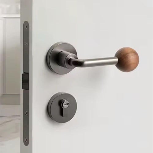 مقبض باب فاخر بتصميم كروي من الخشب والمعدن