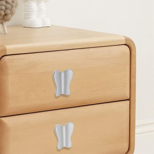 مقبض عصري بتصميم فريد على شكل فراشة