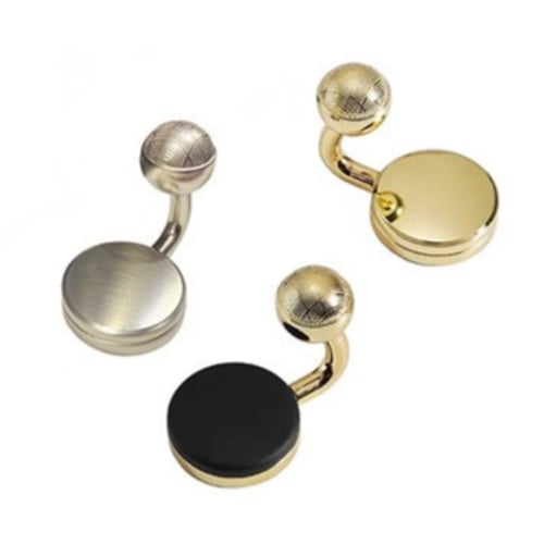 علاقة ملابس