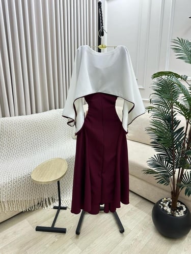 فستان ناعم قصير باللون الاحمر لخمري