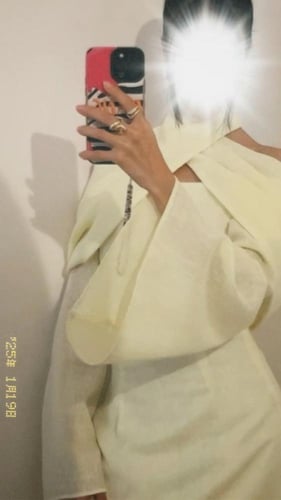 فستان ناعم بأكمام لون بيج