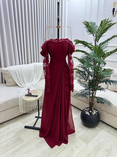 فستان سهرة اوف شولدر لون احمر
