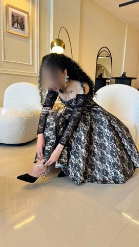 فستان دانتيل