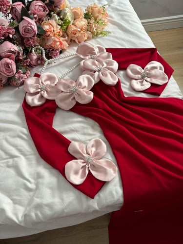 فستان عنابي