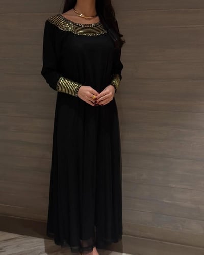 جلابيه اسود