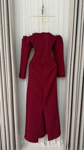 فستان سهرة مزين بورد جهة كامل