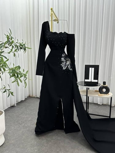 فستان سهرة أسود أوف شولدر بكم طويل