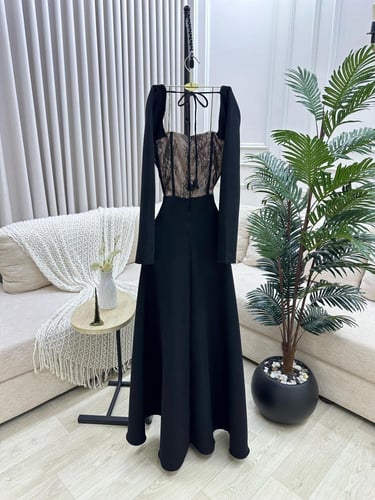 فستان دانتيل انيق لون اسود