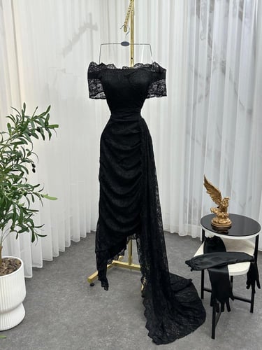 فستان دانتيل اسود انيق