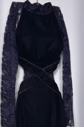 فستان سهرة أنيق لون كحلي