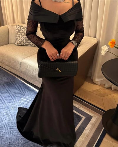 فستان سهرة أوف شولدر لون اسود