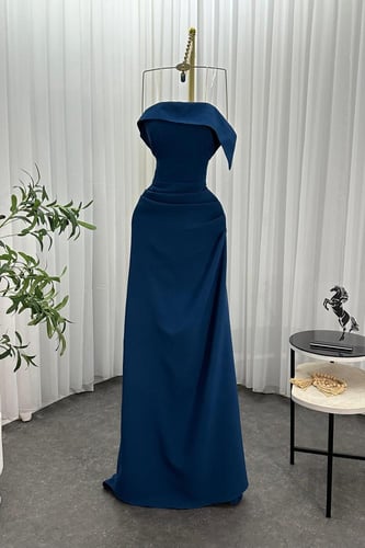 فستان سهره أوف بكسرات خصر لون ازرق