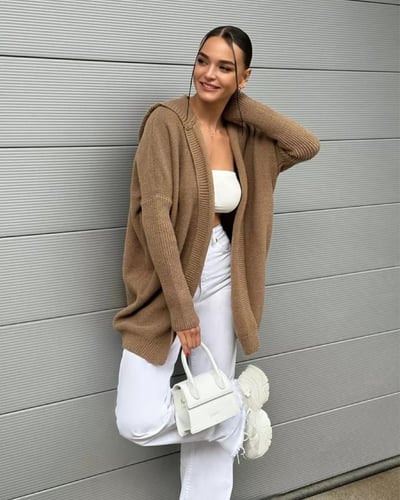 كارديجان محبوك بأكمام طويلة وغطاء للرأس