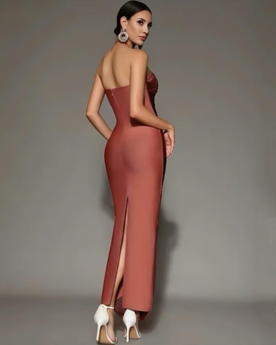 فستان سهرة طويل بتصميم حورية البحر مع شرابات منسدل...
