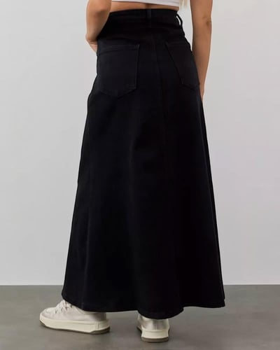 تنورة نسائية طويلة دنيم بخصر مرتفع وقصة واسعة