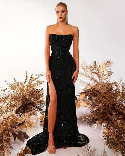 فستان سهرة أسود بتصميم ترتر لامع وقصة جانبية