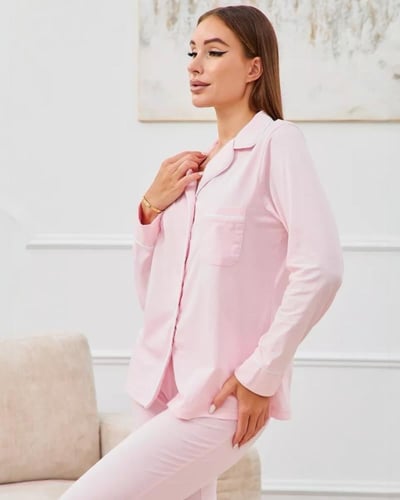 طقم بجامة بنطال وقميص بأكمام طويلة من القطن الناعم...