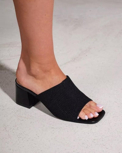 صندل نسائي كاجوال بكعب سميك متعدد الاستخدامات