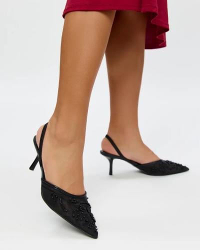 حذاء نسائي أنيق بكعب عالٍ بتطريز ناعم - أسود