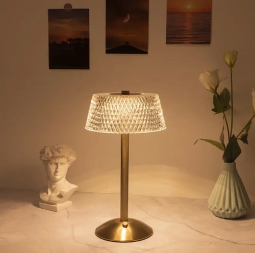 مصباح طاولة كريستال قابلة للشحن