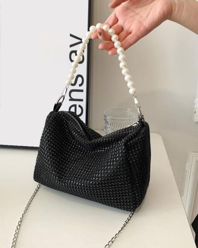 حقيبة يد كروس من الكريستال واللؤلؤ