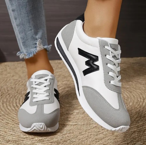 حذاء رياضي كاجوال للنساء