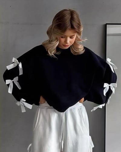 بلوزة نسائية كاجوال بأكمام طويلة مزخرفة وياقة مستد...