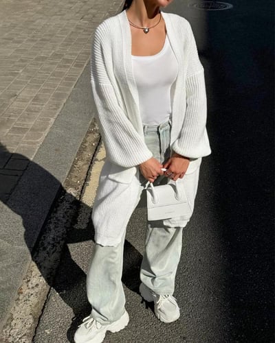 سترة كارديجان بجيوب جانبية واكتاف منسدلة