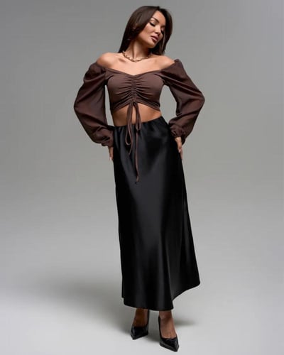 بلوزة كاجوال بأكمام شفافة منفوخة ورباط أمامي - بني