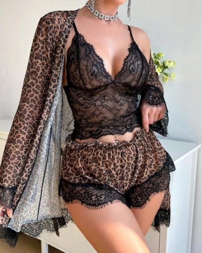 طقم لانجري فاخر بنقشة الفهد مع دانتيل أسود – 3 قطع...