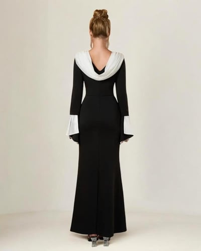 فستان سهرة أسود أنيق بأكمام واسعة وبرقبة دائرية