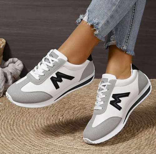 حذاء رياضي كاجوال للنساء