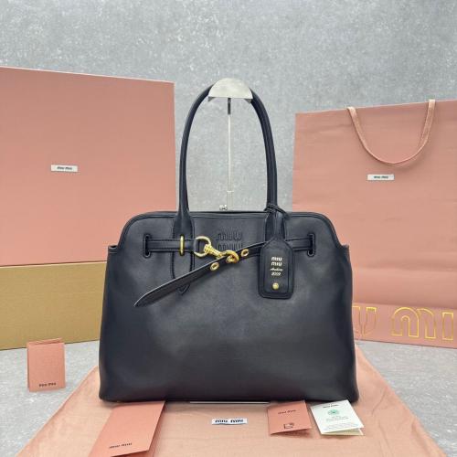 Oak Aventure Nappa Leather Bag