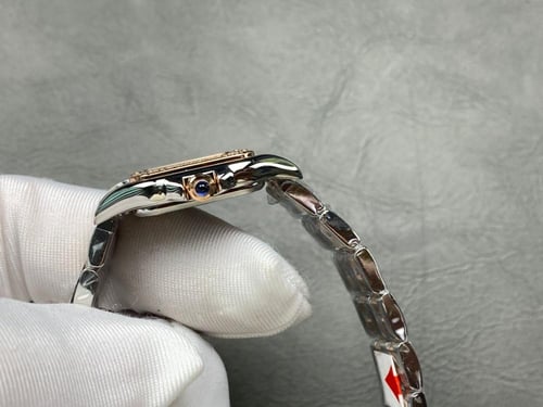 PANTHÈRE DE CARTIER WATCH, SMALL MODEL