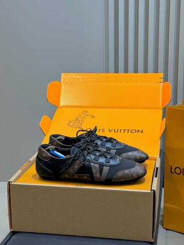 LV Sneakerina