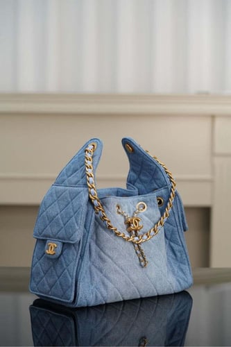 CHANEL 25 SMALL HANDBAG